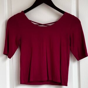 Women's Burgundy Top